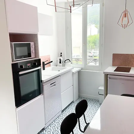 Maison Yuki - Rose Velours - Netflix & Parking